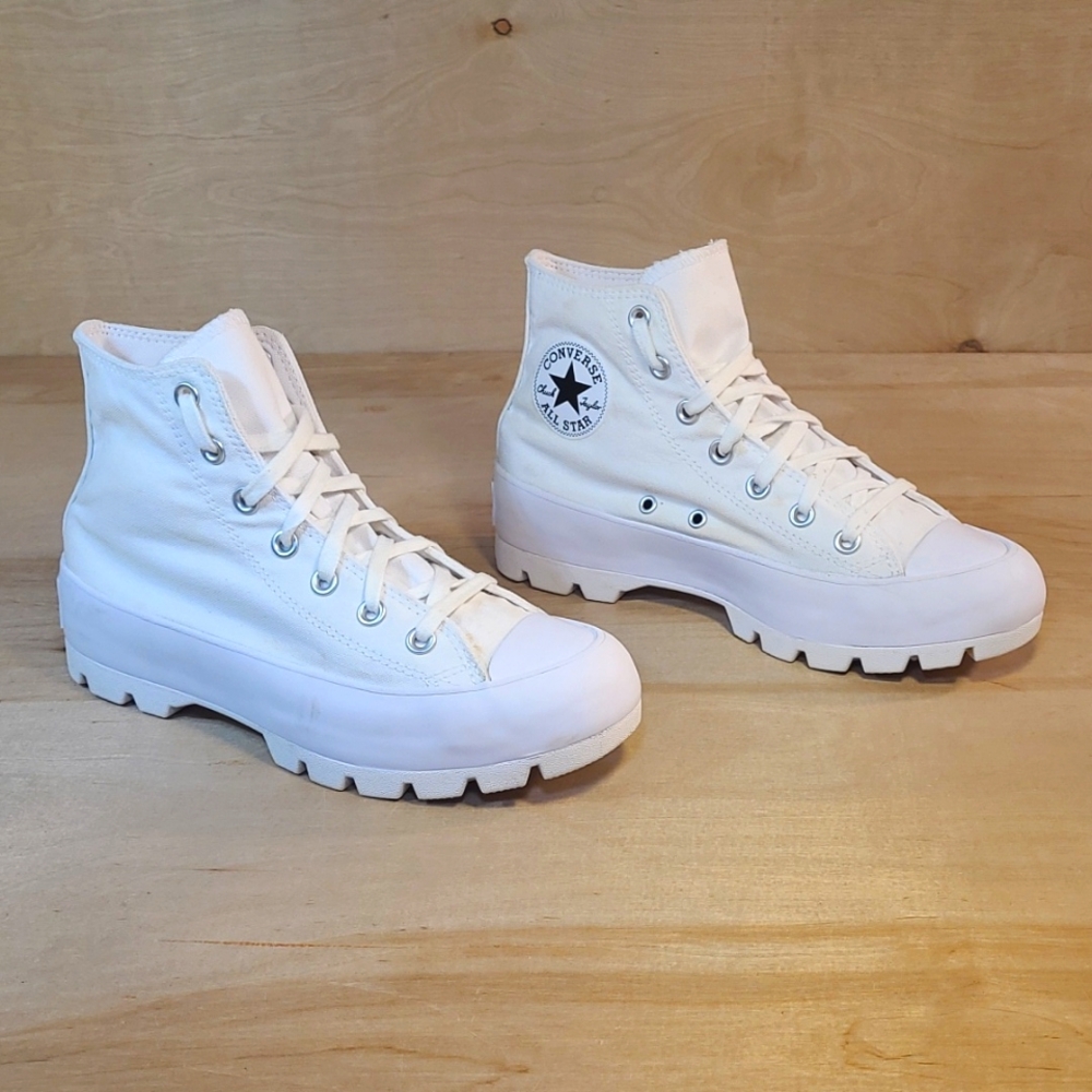 Converse Chuck Taylor All Star Lugged Hi Platform White Canvas Fashion Shoes - Picture 2 of 10